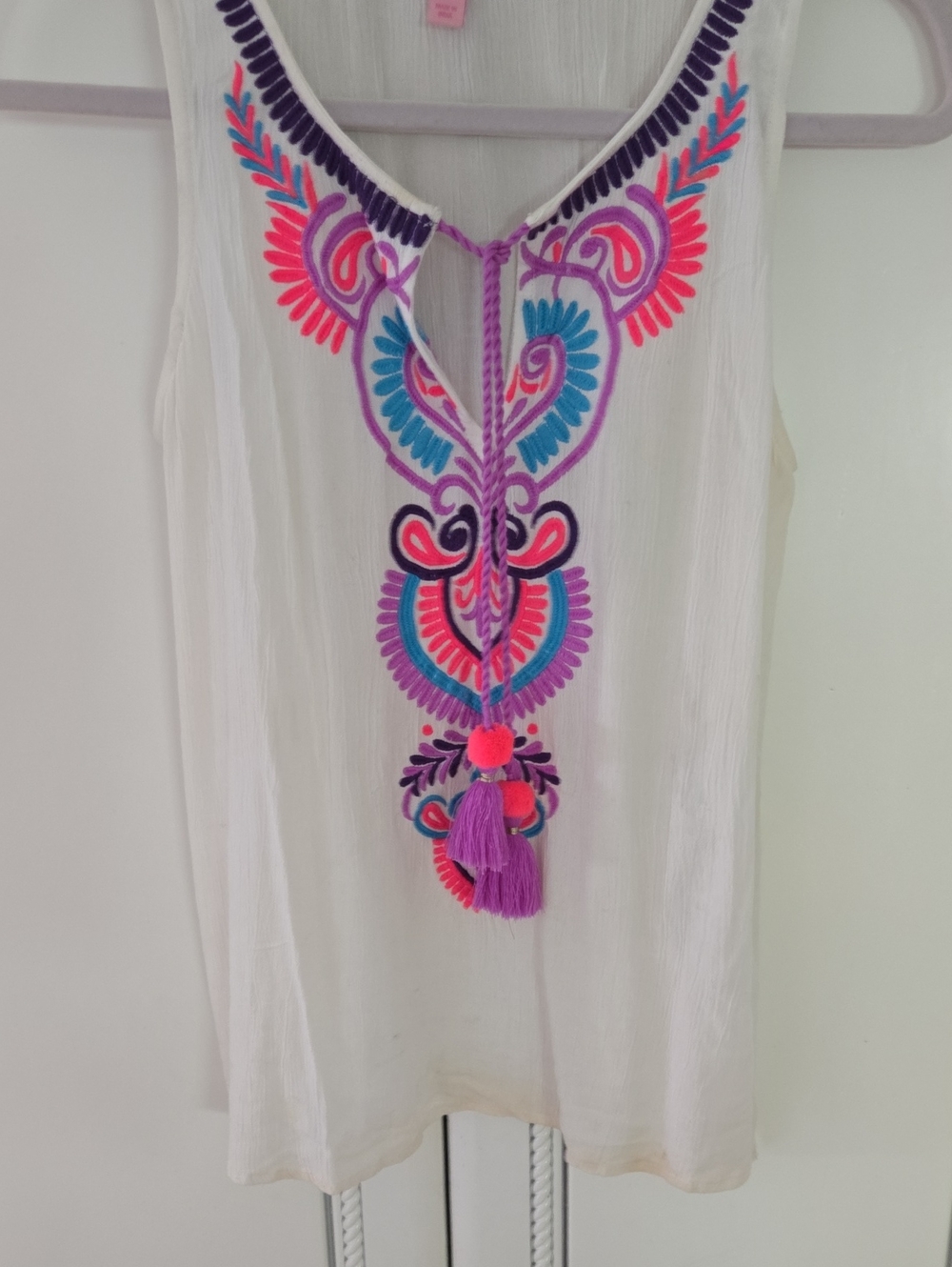 Lilly Pulitzer White Sleeveless Top with Pink, Purple and Teal Embroidery
